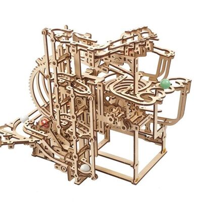 UGEARS Modèles Mécaniques: CIRCUIT à BILLES PALAN 29,5x27x27,5cm, 355 pièces et 10 billes de 16mm, temps de montage: 8u, en bois, boîte 37,8x17x3,4cm, 14+