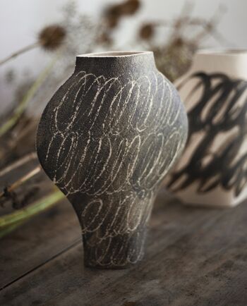 Vase En Céramique ‘Dal Negative Circles Black’ 5