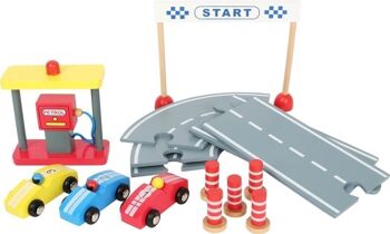 Piste de course automobile avec set de jeu 4