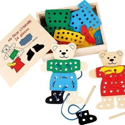 Threading game dress-up bears