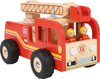 Camion de pompier avec échelle tournante 2