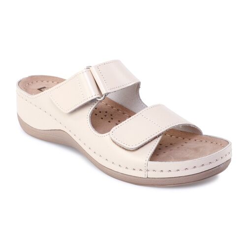 Queen Elisabeth Hausschuh Antonia Beige Pantoffel / Clog / Sandale