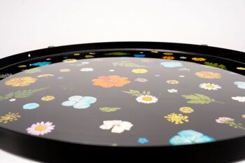 Table en résine florale (version noire) 2