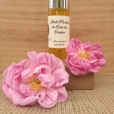 Olio floreale di Rosa Damascena