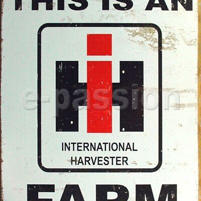 Plaque metal Logo IH Farm