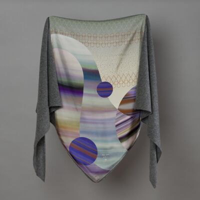 CASHMERE TRIANGLE | Motif PEACEFUL REST | col. lilac