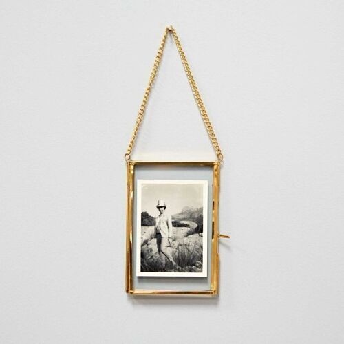 Small Dia Gold Hanging Photo Frame