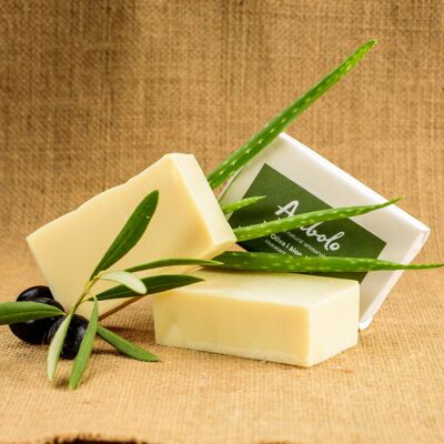 Olive oil and aloe vera soap 100 gr.