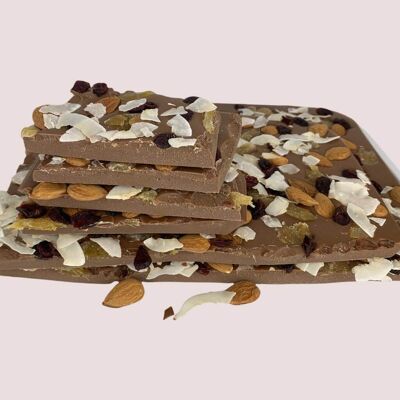 Milk Chocolate in Chunks with Almond, Coconut and Red Fruits 250gr