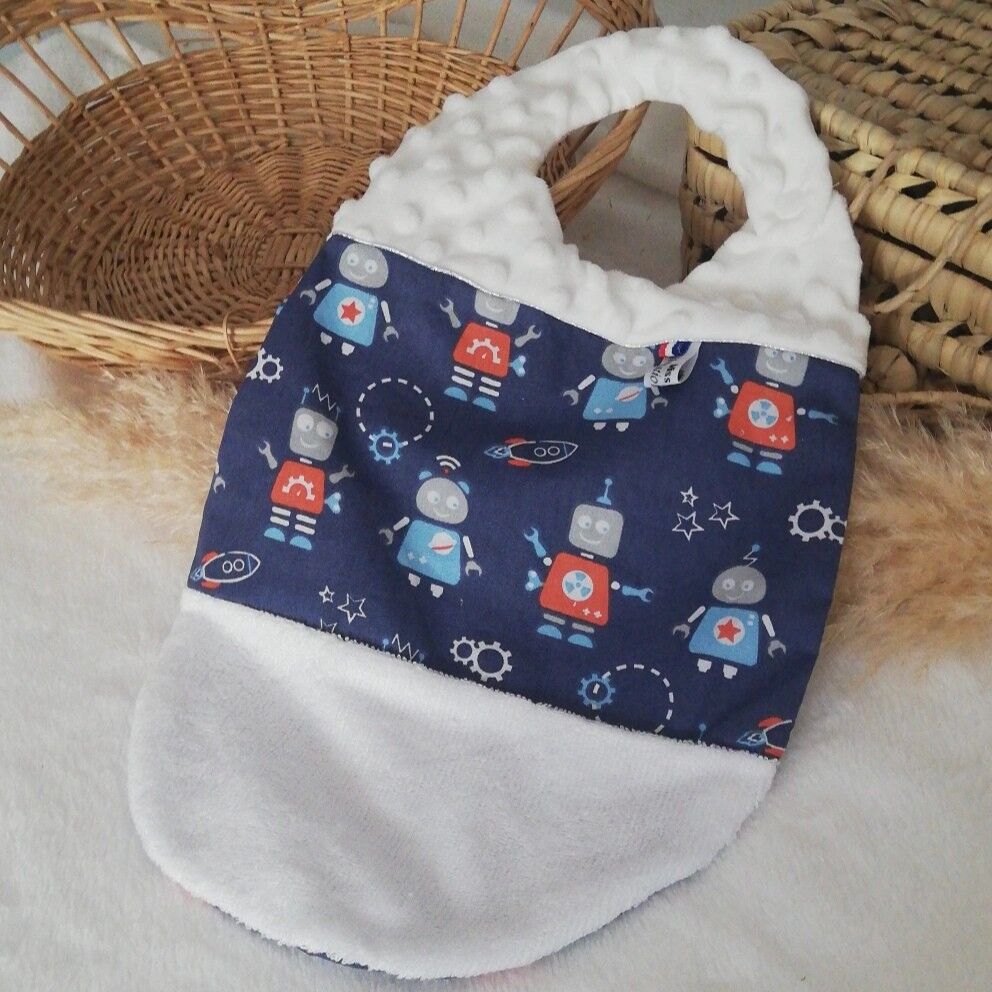 Bavaglino robot medio