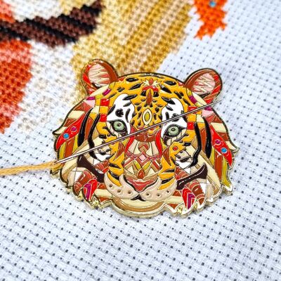 Mandala Tiger Needle Minder pour point de croix, broderie, couture, courtepointe, couture et mercerie.