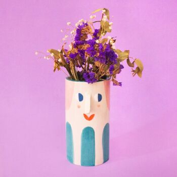 Fille aux rayures bleu sarcelle / Vase en céramique 1