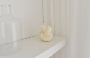 Bougie en cire de soja "Double Knots" blanc ivoire 3