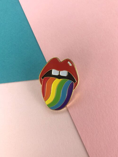 Enamel pin lips & rainbow tongue