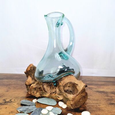 Decanter with handle and spout