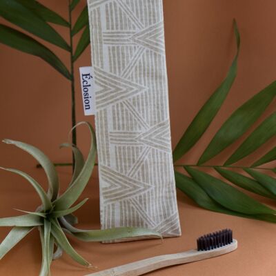 Toothbrush/cutlery pouch: Light colors