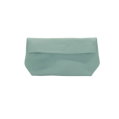 Clutch grande de piel azul cielo