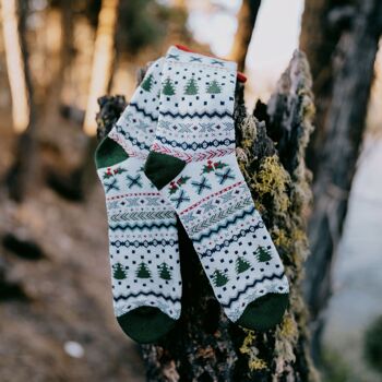Chaussette nordique confortable et chaude pour l'hiver en laine naturelle, cadeau parfait pour Noël pour maman et papa (Inga) 6