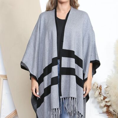 Poncho pompon rayé gris