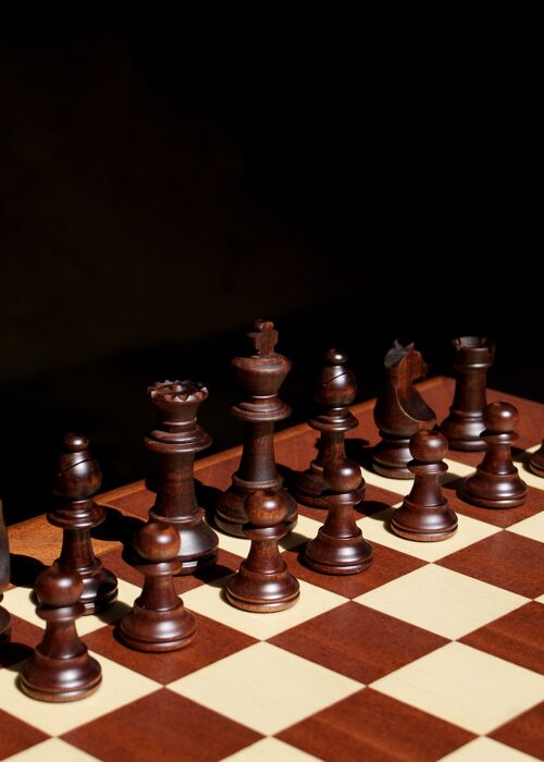 Piezas de ajedrez Staunton Europa nº 5 - CAOBA MATE