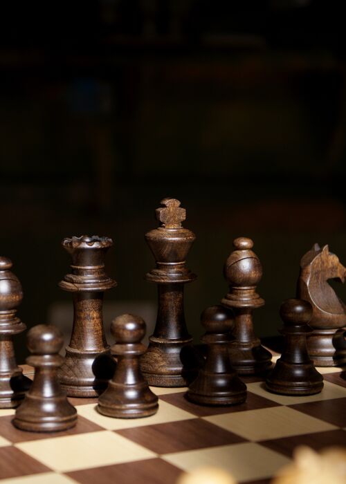Piezas de ajedrez Staunton Europa nº 5 - NOGAL MATE