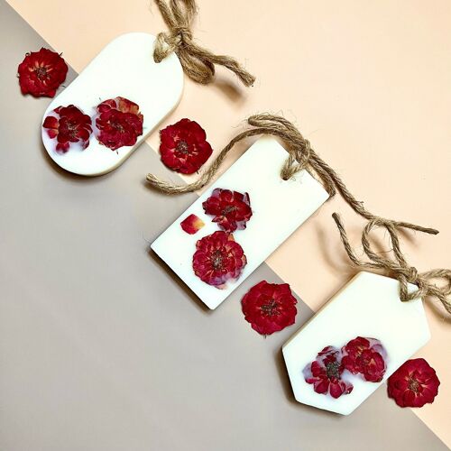 Bergamot & Patchouli Embrace soy wax melt with essential oils - Red Rose (1PC, any shape)