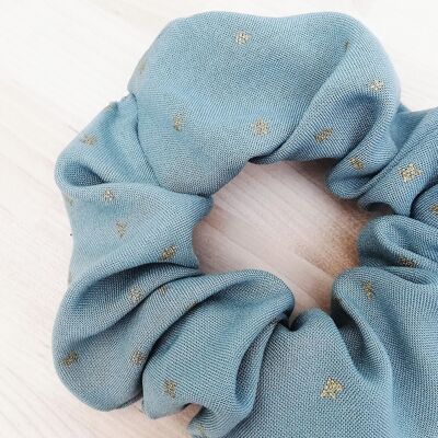 green and gold scrunchie