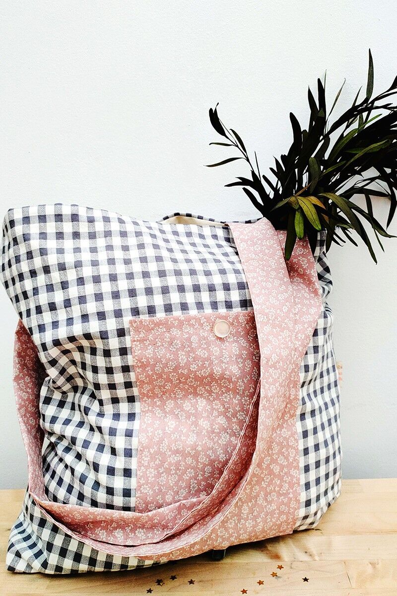 Borsa da tasca grigia a quadretti