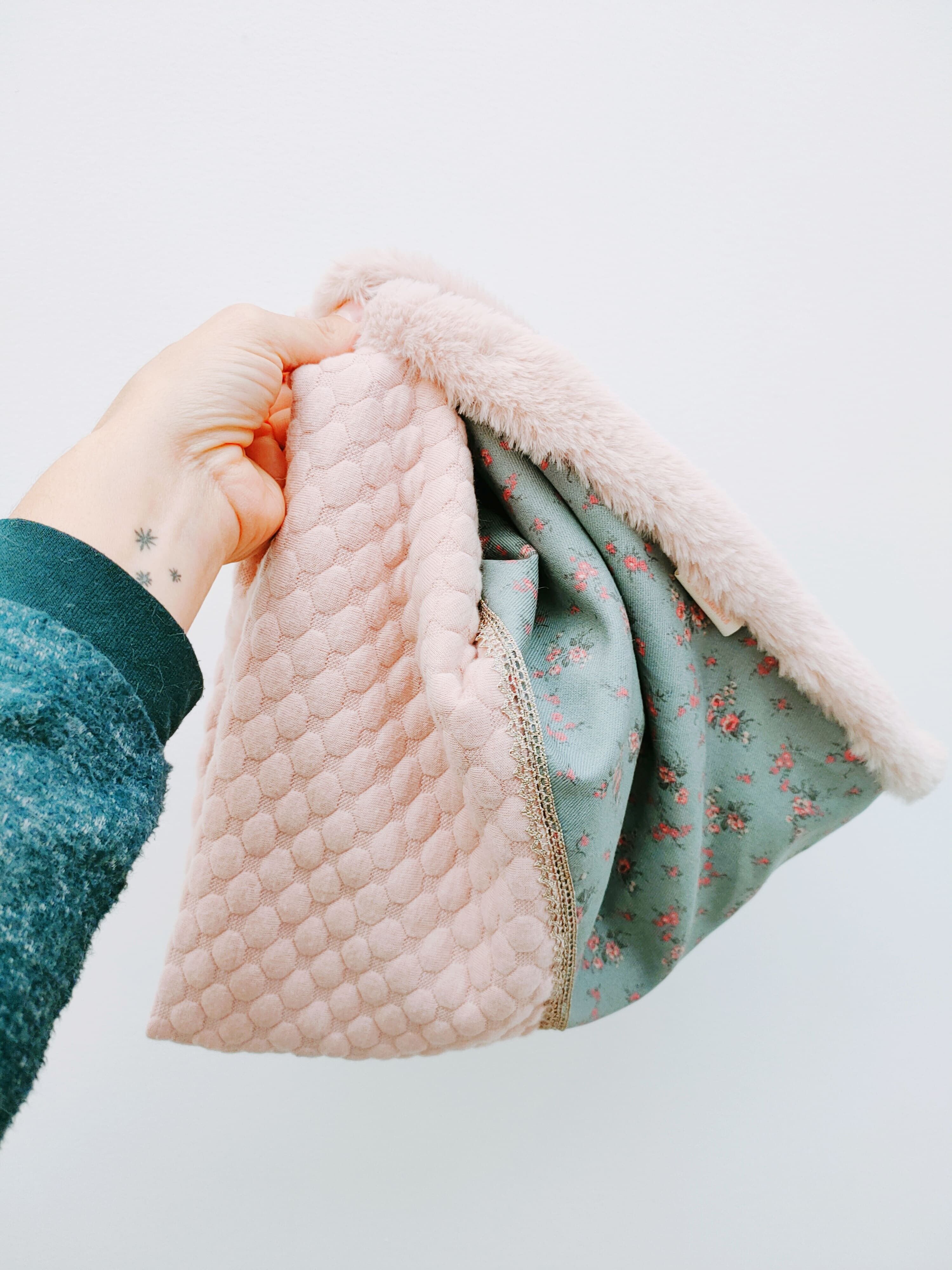 Maxi collo a fiori di campagna