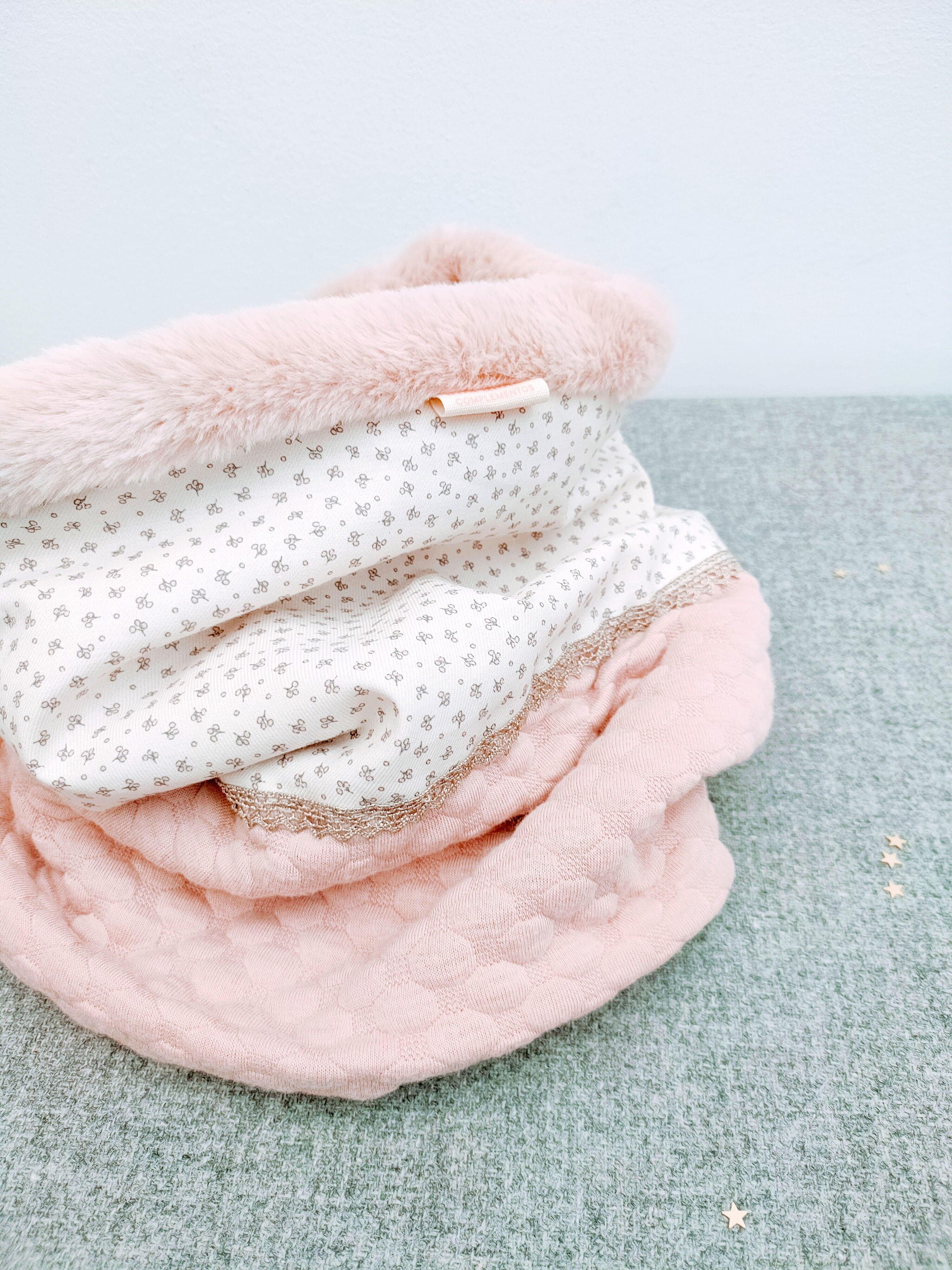 Maxi collo a fiori di campo