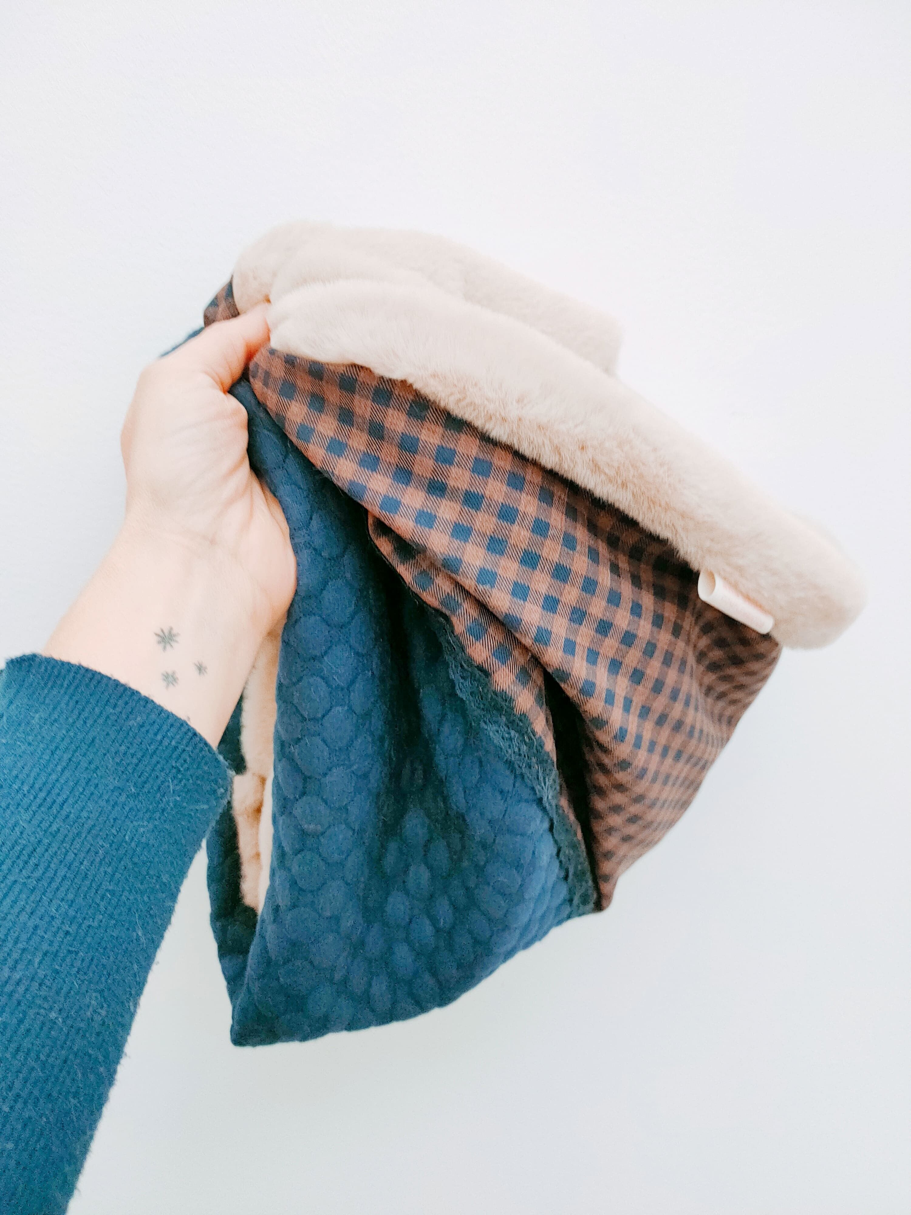 Maxi colletto a quadretti blu navy e cammello