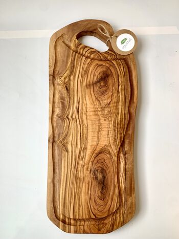 Planche avec anse en bois d’Olivier forme naturelle 1