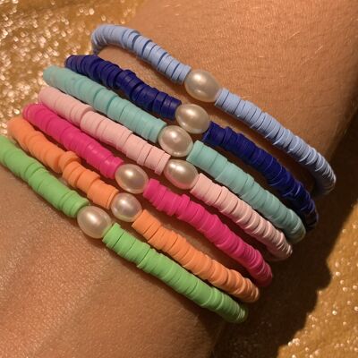 7 bracelets BOHO avec 1 perle d'eau douce et plaques en polymère (paquet) 17+3.5cm