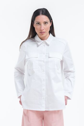 Chemise blanche à poches plaquées 3