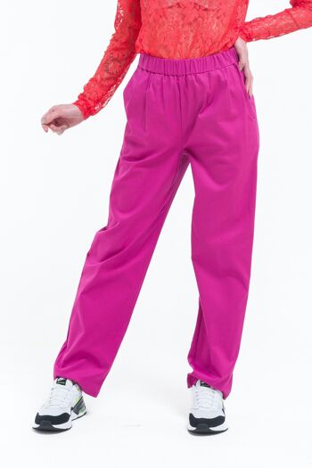 Pantalon chino de couleur fuchsia 2