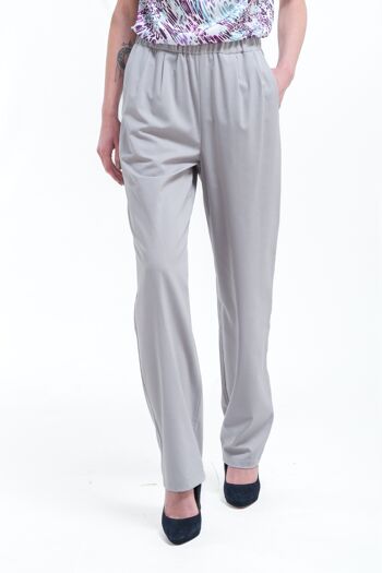 Pantalon gris à taille élastique 6