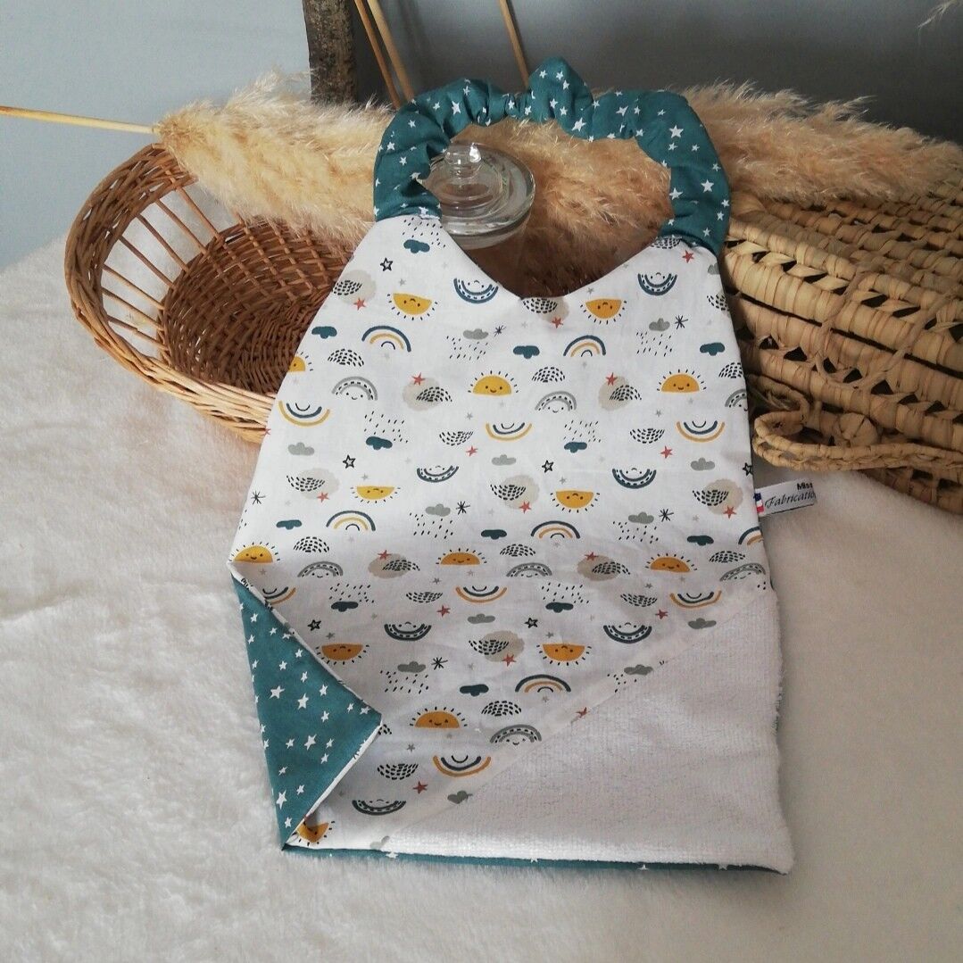 Rainbow elasticated towel