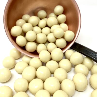 White chocolate corn balls (bulk 1kg)