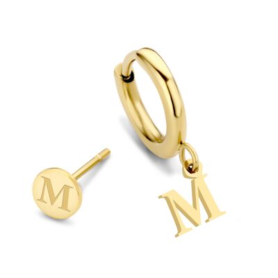 Ciondolo a forma di lettera M con orecchini a bottone e cerchi in acciaio inossidabile placcato agli ioni d'oro