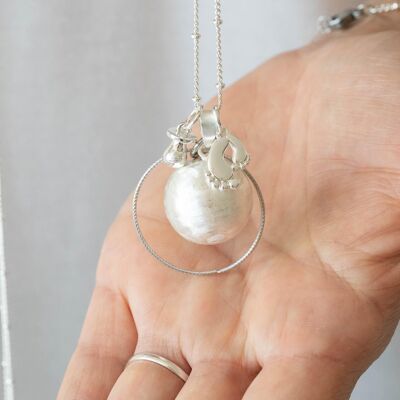Schwangerschafts-Bola, Schnulleranhänger aus gebürstetem Silber, Füßchenring