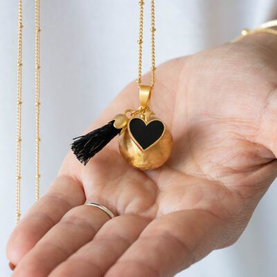 Maternity bola brushed yellow gold heart pompom charm