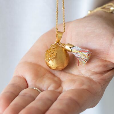 Maternity bola brushed yellow gold multicolor pompom leaf charms