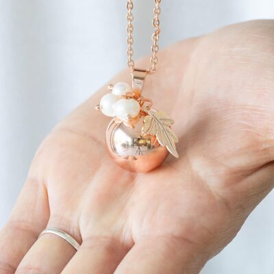 Maternity bola smooth rose gold freshwater pearls maple leaf charm