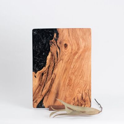 Olive and resin board - Yes