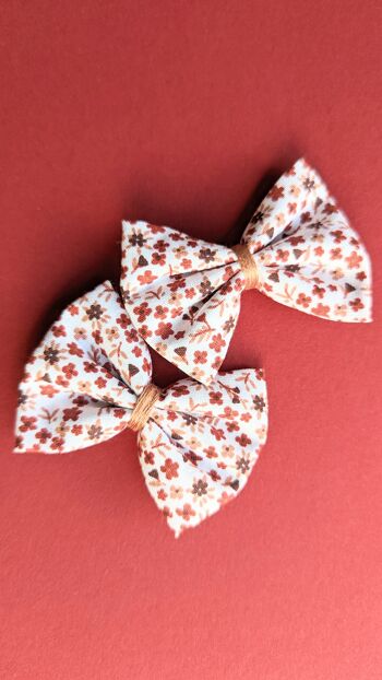 barrette mille fleurs rouges