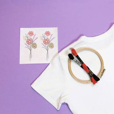 Zarte Blumen-Stickerei-Kit