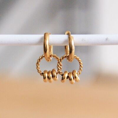 CB364: Stainless steel hoop earrings with twisted rings - gold