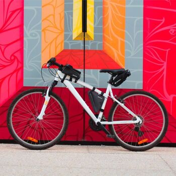 WANTALIS - Sacoche cadre de vélo 1,5L Étanche - Pare-soleil - Téléphone 6,5" 19 cm x 10,5 cm x 11 cm - Noir 4