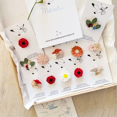Discovery pack - floral collection brooches