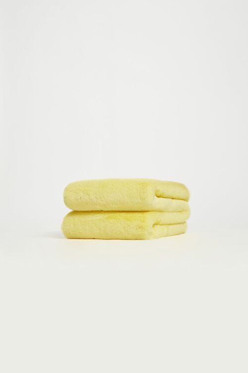 Brady Blanket Soft Yellow